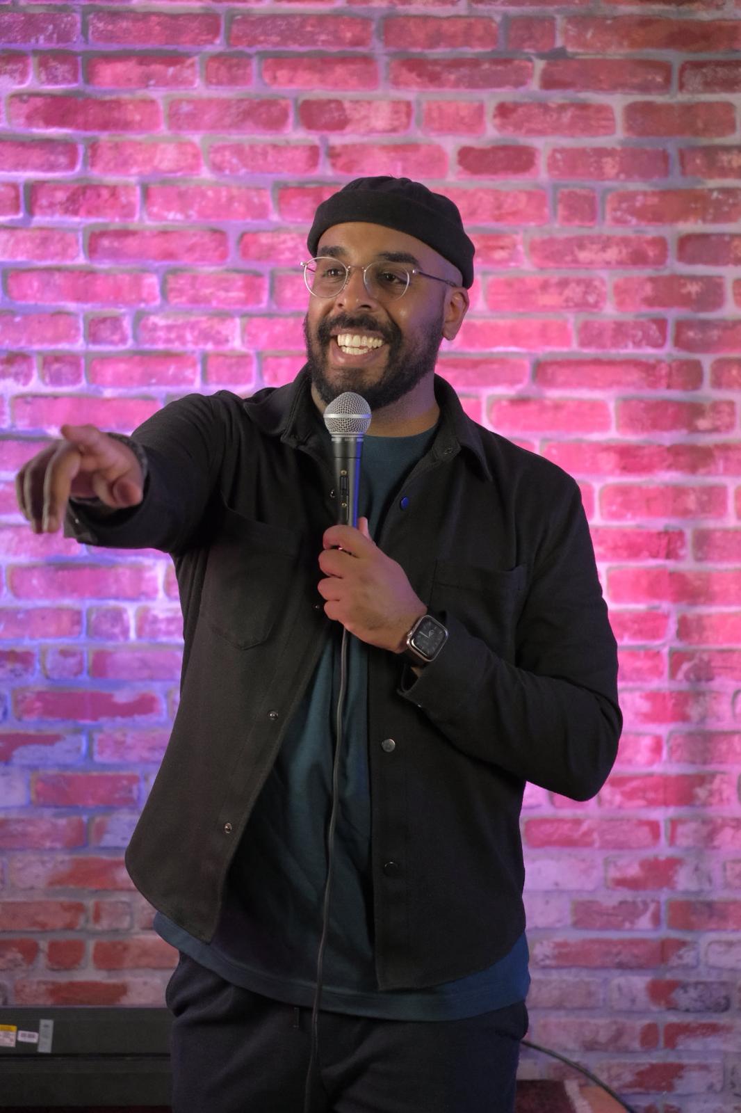 Bilal Mohammed – Comedian, Moderator und Co-Founder der Backstage Comedy Night München